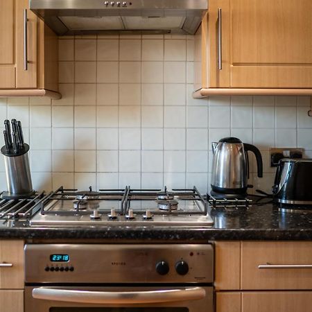 One Bedroom Flat In Bush Hill Park Енфілд Екстер'єр фото